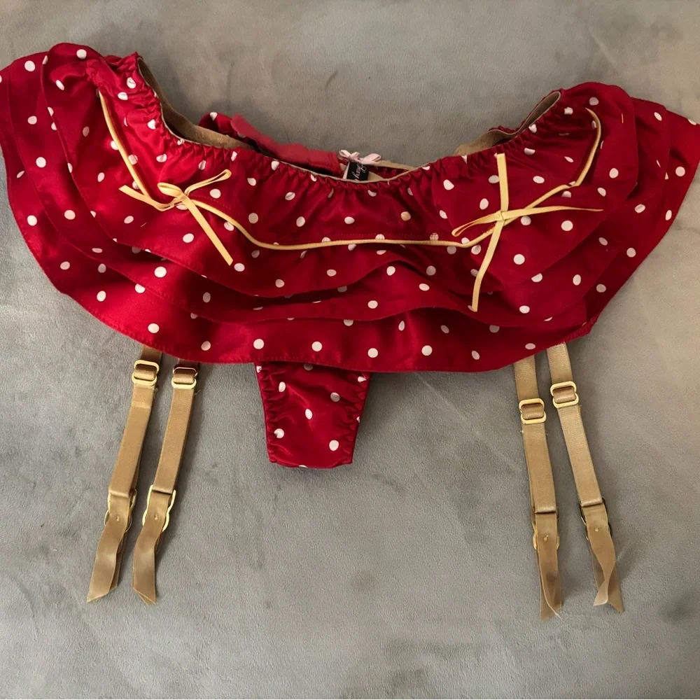 Elusive Red & White Polka Dot Lingerie Set Victoria's Secret Sexy Little Things - Picture 8 of 15